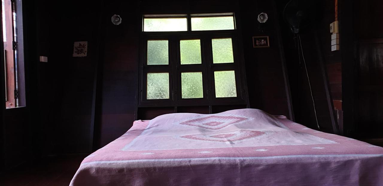 จำค่า ชาเลท์ บ้านพักสวนเกษตร Lampang Exterior photo